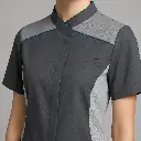 05-detail-tunic-upper-square.webp