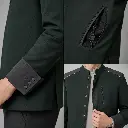 06-detail-cuff-pocket-closure-square.webp