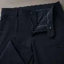 07-detail-trouser-waist-square.webp