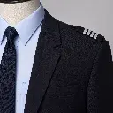 05-detail-rank-shirt-square.webp