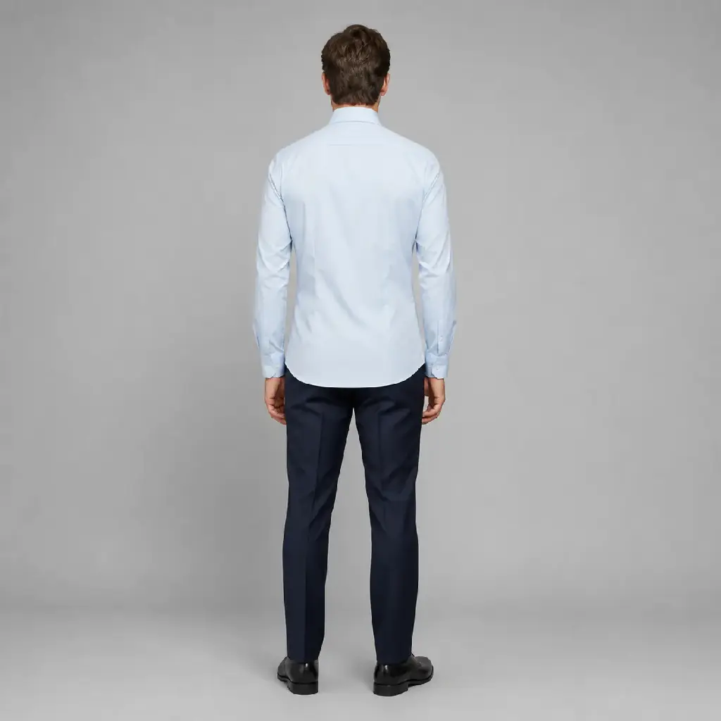 04-back-view-square.webp