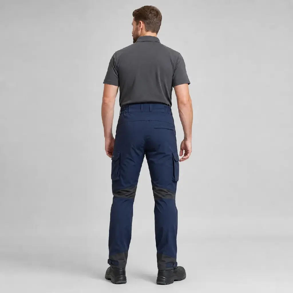 04-back-view-square.webp